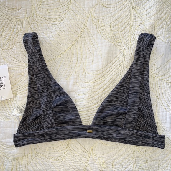 NWT Rip Curl Bikini Top - Picture 6 of 7